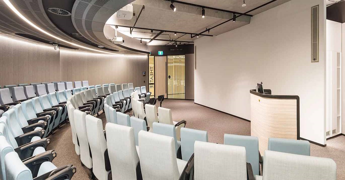 college-institute-interior-design